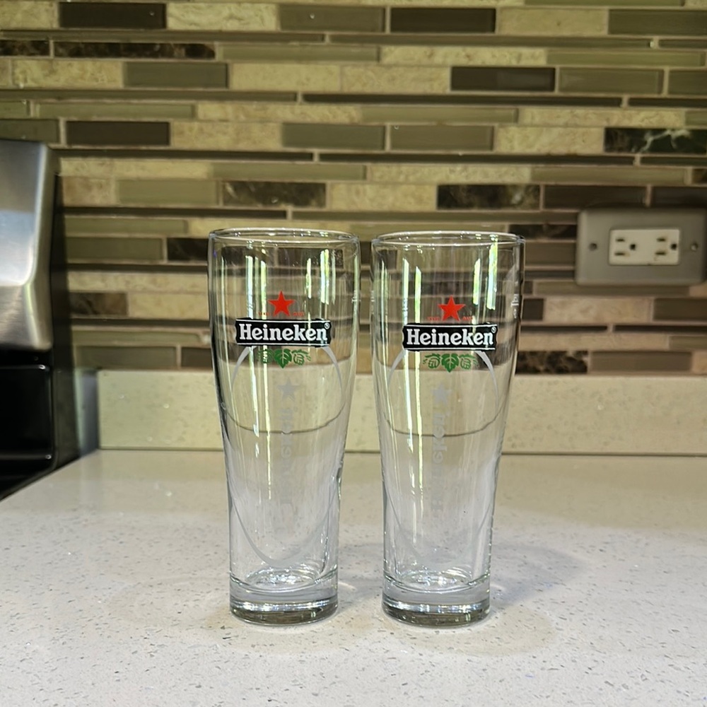 Heineken Logo Set of Two Clear Glasses Like New